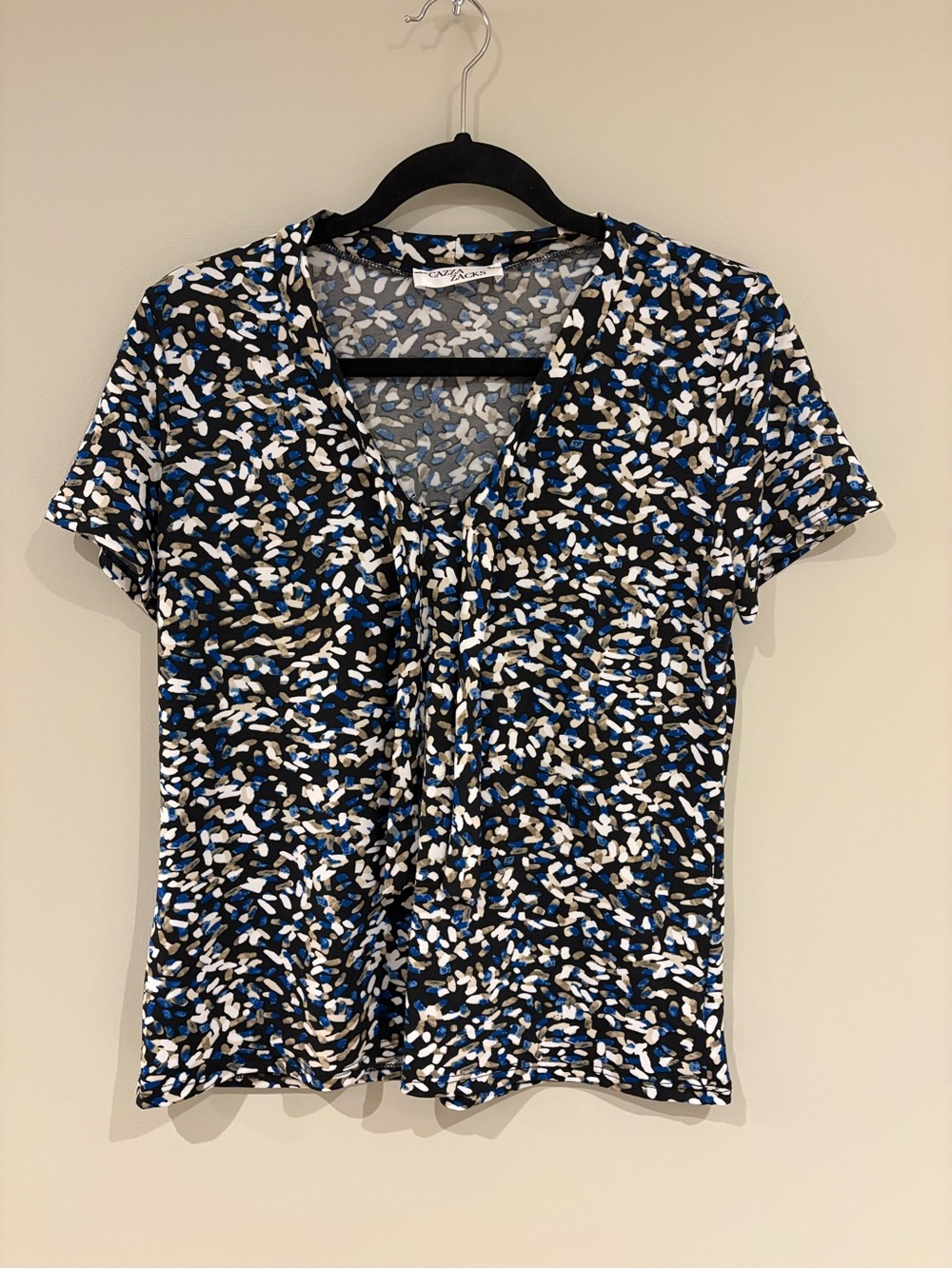 V-Neck Short Sleeve Tee in Black, White & Blue Abstract Print